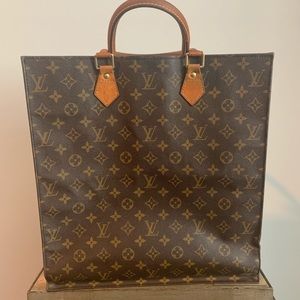Louis Vuitton Sac Plat